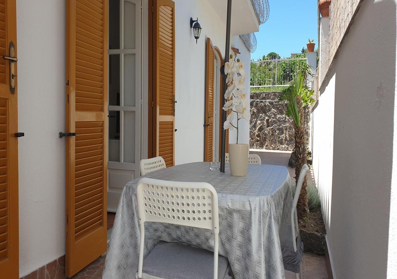 Holiday Apartments Lacco Ameno  Dış mekan fotoğraf